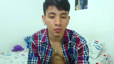 your boy online show from 04.22.26