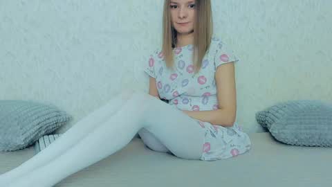 Lily online show from 01.07.25