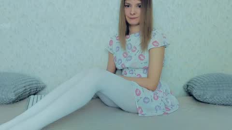 Lily online show from 01.11.25