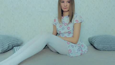 Lily online show from 01.19.25