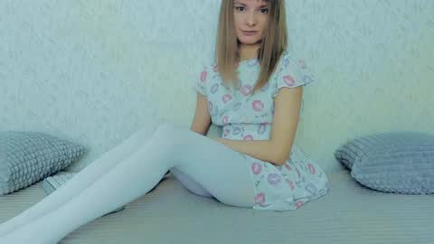 Lily online show from 01.26.25