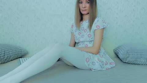 Lily online show from 02.26.25