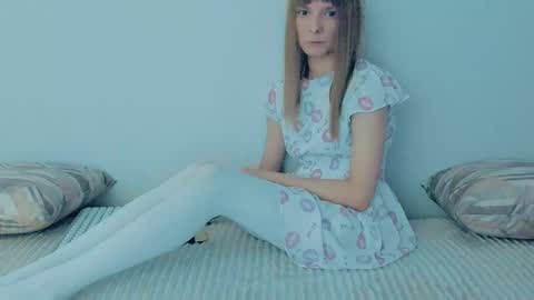 Lily online show from 09.16.25