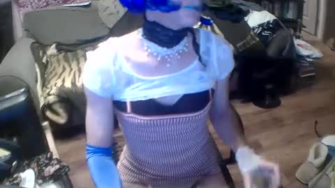 Snapshot of your_dog chatting on 12.04.24 Taylor Tash online show from 12.04.24