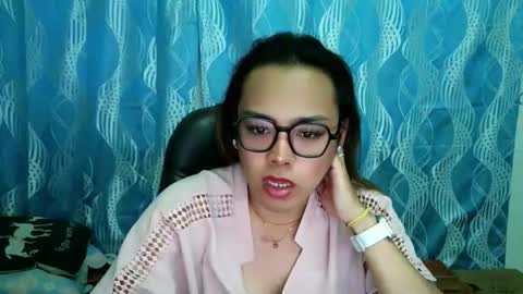 your_dreamgirlxxx69 online show from 09.18.25