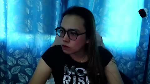your_dreamgirlxxx69 online show from 10.19.25