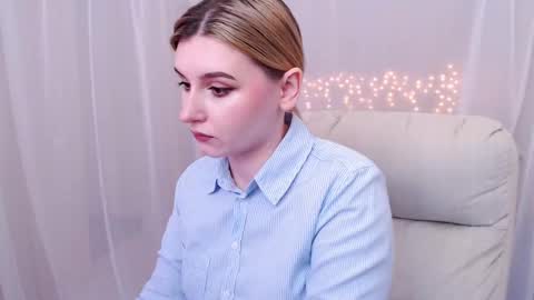 Snapshot of your_freya chatting on 03.02.25 Freya online show from 03.02.25