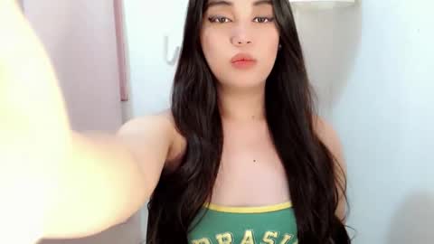  GWEN  online show from 02.21.26