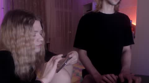 Snapshot of your_horny_friends chatting on 01.30.25 Your Horny Friends online show from 01.30.25