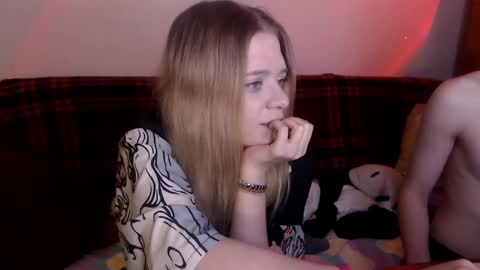 Snapshot of your_horny_friends chatting on 02.14.25 Your Horny Friends online show from 02.14.25