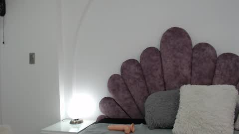 your_lady_milf online show from 02.16.25