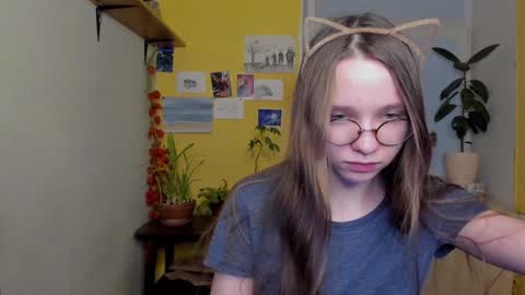 Leslie online show from 12.28.24