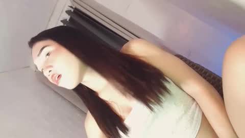 your_luckygirl88 online show from 10.28.25