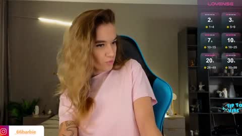 Jessica Loyd online show from 02.03.25