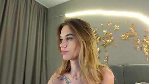 Jessica Loyd online show from 02.13.25