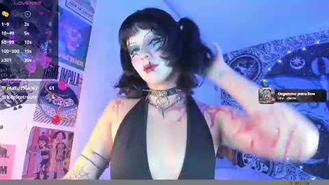 Snapshot of your_rosenrot chatting on 06.27.26 Daniela Help me reach 100 likes online show from 06.27.26