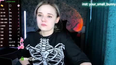 Molly online show from 04.10.26