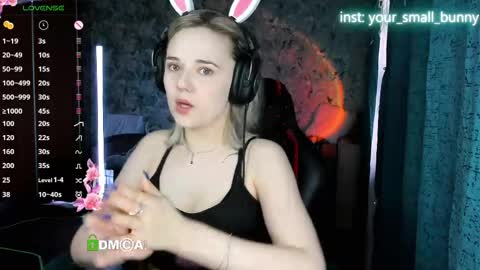 Molly online show from 06.05.26