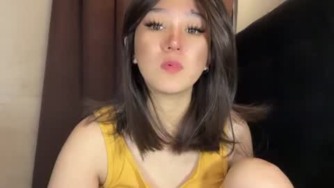 Snapshot of your_sweetmaria chatting on 06.21.26 Maria online show from 06.21.26
