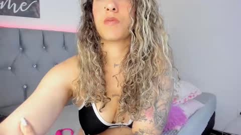 Melina online show from 10.05.25