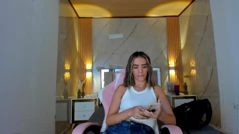 Snapshot of your_whore_salome chatting on 02.17.26 Salome online show from 02.17.26