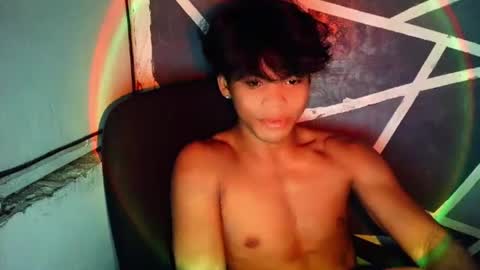 Snapshot of yourboycumrain chatting on 06.25.26 rainy online show from 06.25.26