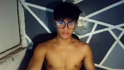 Snapshot of yourboycumrain chatting on 07.15.26 rainy online show from 07.15.26
