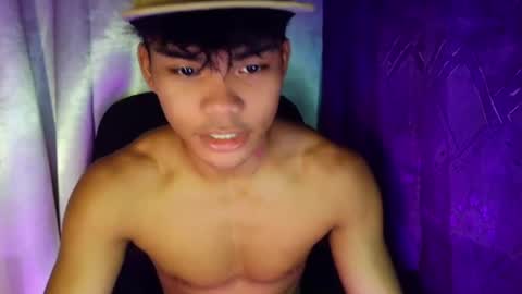 Snapshot of yourboycumrain chatting on 07.20.26 rainy online show from 07.20.26