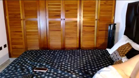 yourcouplehot online show from 11.15.25