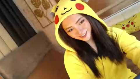 JEN  online show from 09.24.25