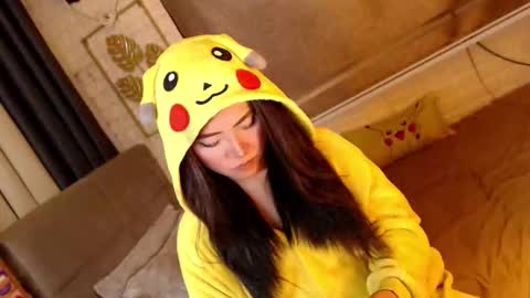 JEN  online show from 03.08.26