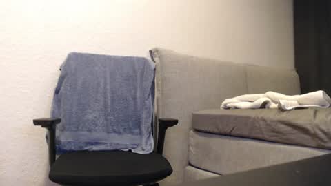 Snapshot of yourdirtysluboy chatting on 07.24.26 hornyedging online show from 07.24.26