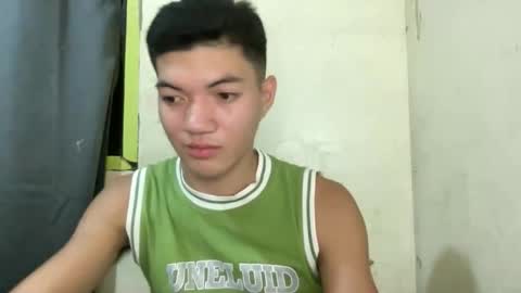 Snapshot of yourdreamboy_nash chatting on 02.21.26 NASH online show from 02.21.26