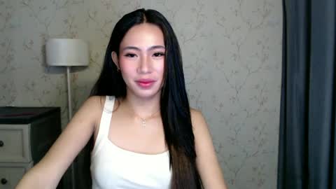 Snapshot of yourdreamgirlgwen chatting on 07.07.26 GWENI online show from 07.07.26