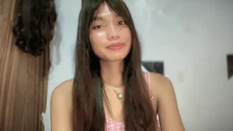 Snapshot of yourehot_sedny chatting on 06.17.26 yourehot_sedny online show from 06.17.26