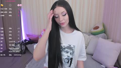 Snapshot of youreyesgazm chatting on 12.16.24 Mary online show from 12.16.24