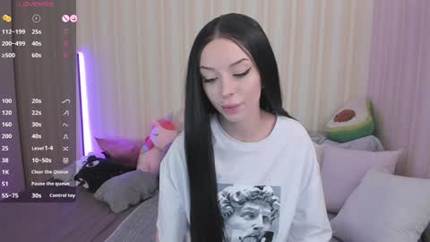 Snapshot of youreyesgazm chatting on 12.20.24 Mary online show from 12.20.24