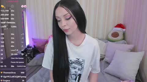 Snapshot of youreyesgazm chatting on 01.05.25 Mary online show from 01.05.25