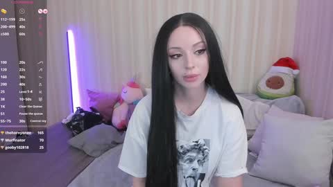 Snapshot of youreyesgazm chatting on 01.11.25 Mary online show from 01.11.25