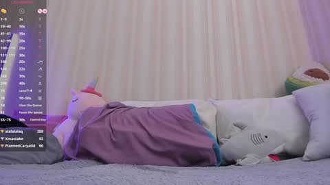 Snapshot of youreyesgazm chatting on 01.28.25 Mary online show from 01.28.25