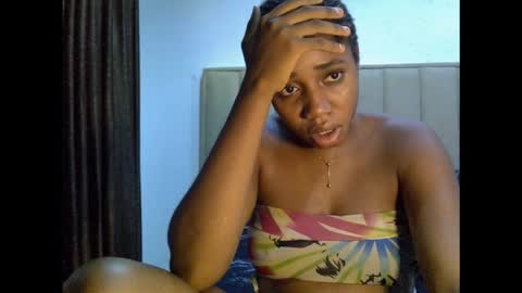 Snapshot of yourfavcamgirl_ chatting on 09.13.25 favcamgirl online show from 09.13.25