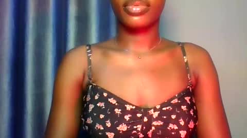 Snapshot of yourfavcamgirl_ chatting on 01.09.26 favcamgirl online show from 01.09.26