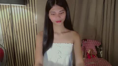 Vivian online show from 02.25.26