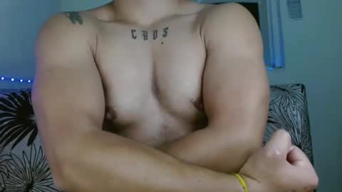 yourfavorite_bigclit online show from 09.23.25