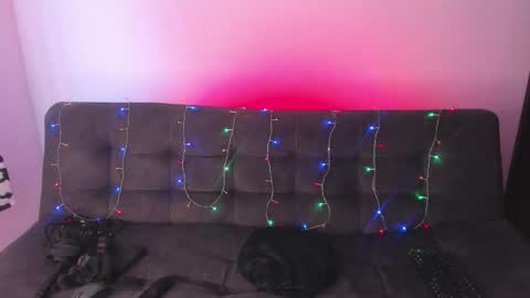 You can Call me  Mar online show from 10.31.25