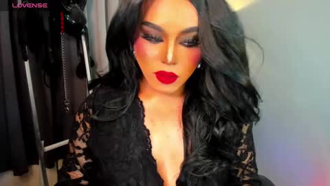  not into STINGY and CHEAP people online show from 03.10.25