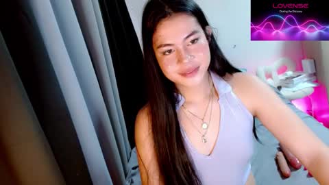 Snapshot of yourgirl_jiesa chatting on 12.19.25 ITS YOUR GIRL JIESA online show from 12.19.25