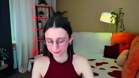 Snapshot of yourlovelystoryy chatting on 06.20.26 Vetta online show from 06.20.26