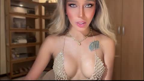 Pearl online show from 11.21.25