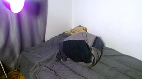 Snapshot of yournaughtyguy chatting on 05.12.26 BunnyBoy online show from 05.12.26
